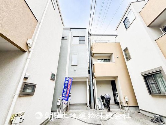 townhouse 神奈川県横浜市港北区新吉田東３丁目
地図を見る