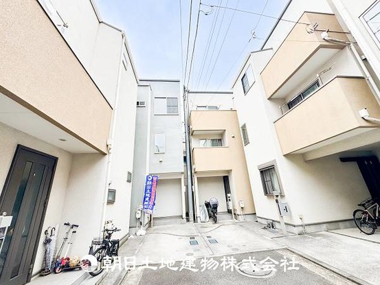 townhouse 神奈川県横浜市港北区新吉田東３丁目
地図を見る