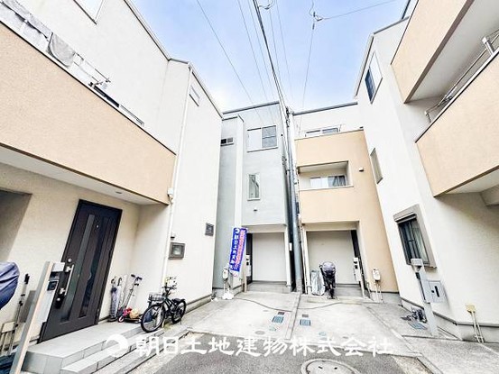townhouse 神奈川県横浜市港北区新吉田東３丁目
地図を見る