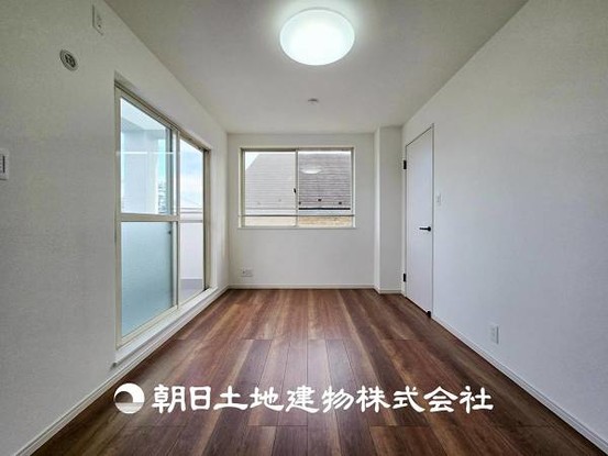 commercial 神奈川県横浜市青葉区奈良５丁目
地図を見る