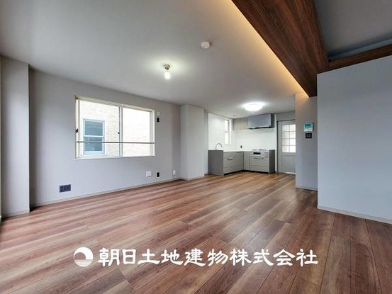 commercial 神奈川県横浜市青葉区奈良５丁目
地図を見る