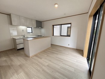 detached 東京都足立区竹の塚６丁目1-11-1T・キューブ2F