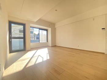 apartment 東京都足立区竹の塚６丁目1-11-1T・キューブ2F