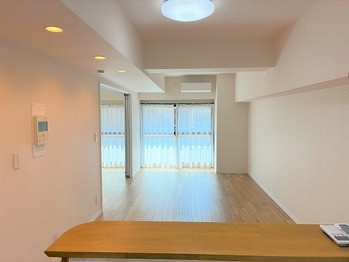 apartment 東京都足立区竹の塚６丁目1-11-1T・キューブ2F