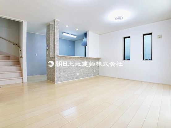 detached 埼玉県所沢市大字久米554-2　新井ビル　1F
