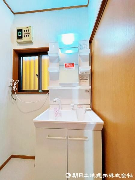 detached 埼玉県所沢市大字久米554-2　新井ビル　1F
