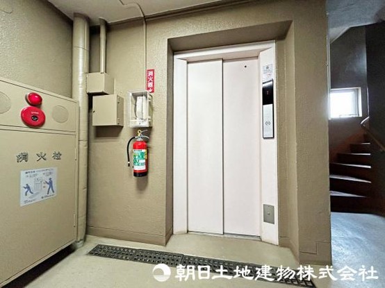 apartment 埼玉県所沢市大字久米554-2　新井ビル　1F