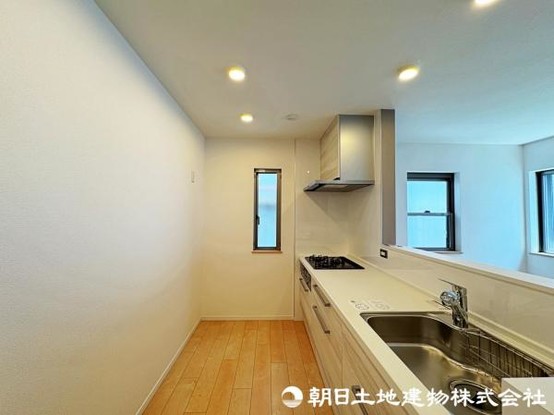 detached 埼玉県所沢市大字久米554-2　新井ビル　1F