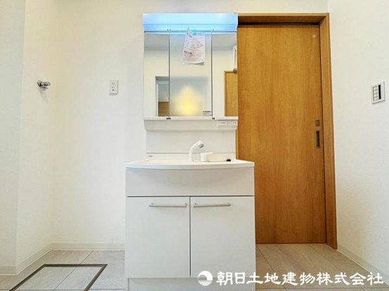 detached 埼玉県所沢市大字久米554-2　新井ビル　1F