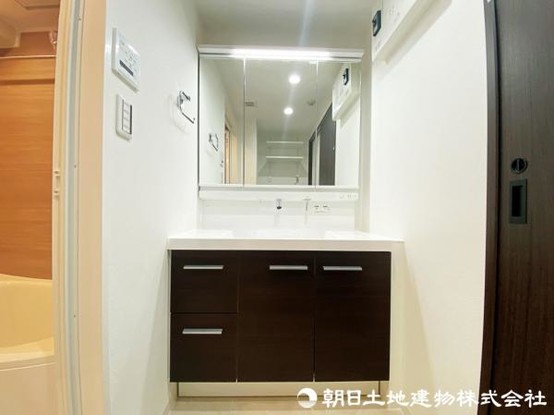 apartment 埼玉県所沢市大字久米554-2　新井ビル　1F