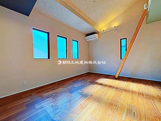 detached 埼玉県所沢市大字久米554-2　新井ビル　1F