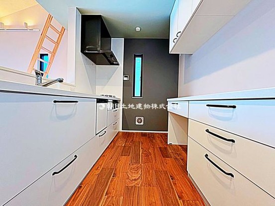 detached 埼玉県所沢市大字久米554-2　新井ビル　1F