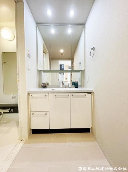 apartment 埼玉県所沢市大字久米554-2　新井ビル　1F
