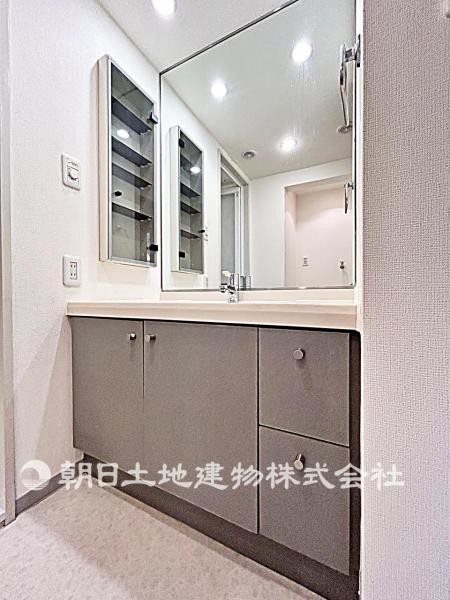 apartment 埼玉県所沢市大字久米554-2　新井ビル　1F