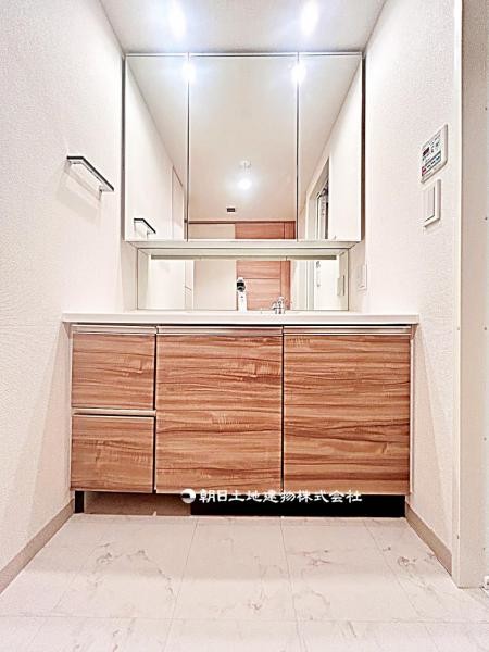 apartment 埼玉県所沢市大字久米554-2　新井ビル　1F