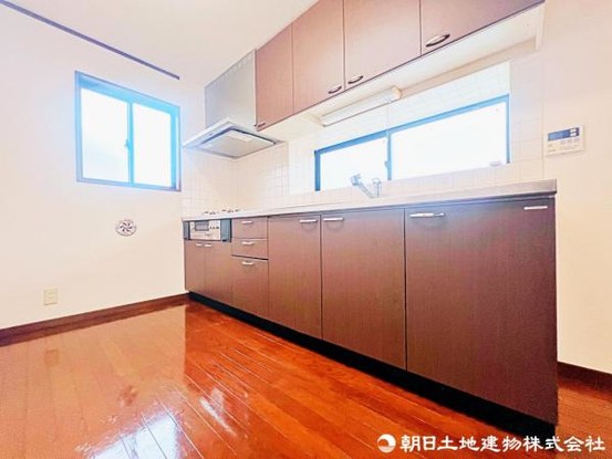 detached 埼玉県所沢市大字久米554-2　新井ビル　1F