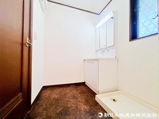 detached 埼玉県所沢市大字久米554-2　新井ビル　1F