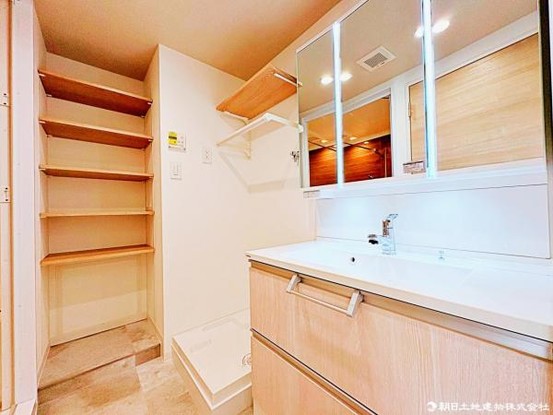 apartment 埼玉県所沢市大字久米554-2　新井ビル　1F
