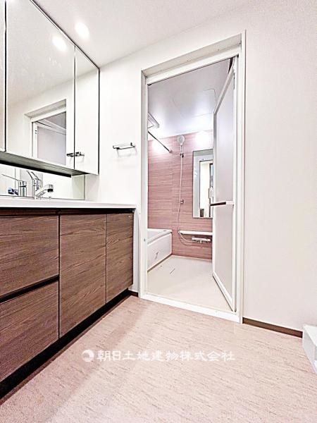 apartment 埼玉県所沢市大字久米554-2　新井ビル　1F