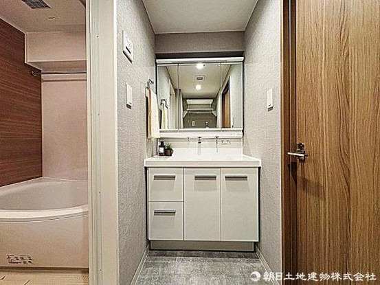 apartment 埼玉県所沢市大字久米554-2　新井ビル　1F