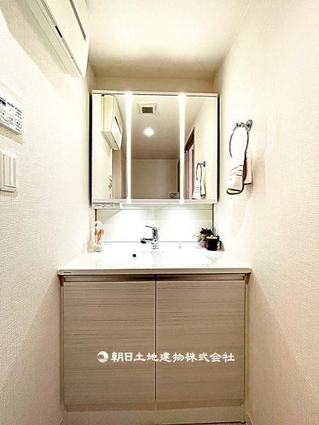 apartment 埼玉県所沢市大字久米554-2　新井ビル　1F