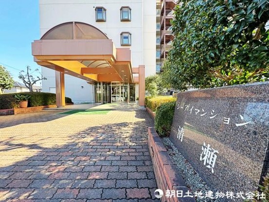 apartment 埼玉県所沢市大字久米554-2　新井ビル　1F
