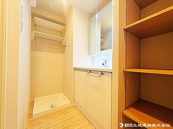apartment 埼玉県所沢市大字久米554-2　新井ビル　1F