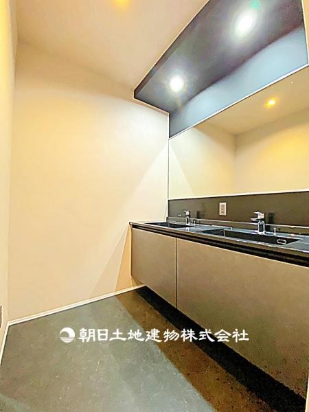 detached 埼玉県所沢市大字久米554-2　新井ビル　1F