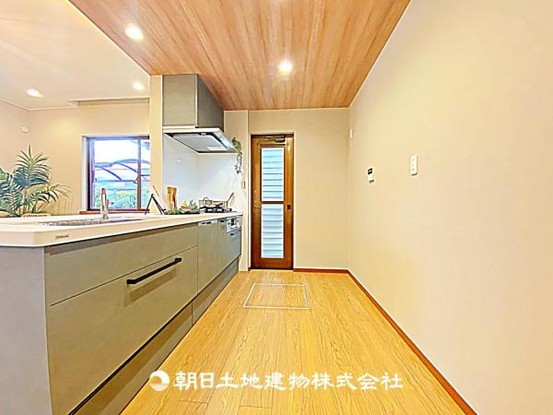 detached 埼玉県所沢市大字久米554-2　新井ビル　1F