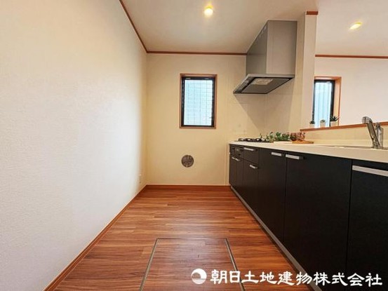 detached 埼玉県所沢市大字久米554-2　新井ビル　1F
