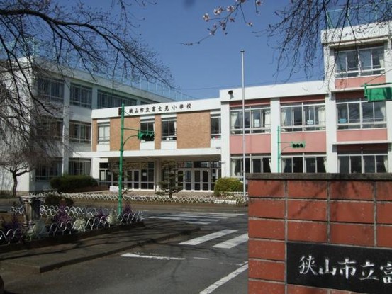 apartment 埼玉県所沢市大字久米554-2　新井ビル　1F