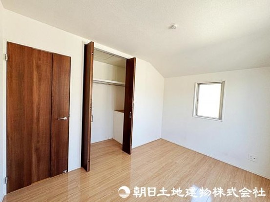 detached 埼玉県所沢市大字久米554-2　新井ビル　1F