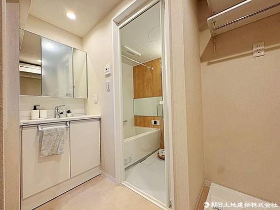 apartment 埼玉県所沢市大字久米554-2　新井ビル　1F