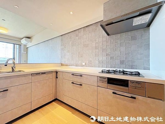 apartment 埼玉県所沢市大字久米554-2　新井ビル　1F