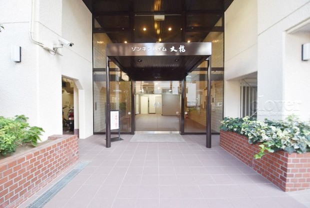 apartment 東京都渋谷区神宮前４丁目11-6　表参道千代田ビル7F