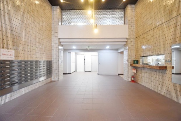 apartment 東京都渋谷区神宮前４丁目11-6　表参道千代田ビル7F