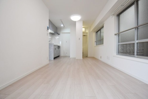 apartment 東京都渋谷区神宮前４丁目11-6　表参道千代田ビル7F