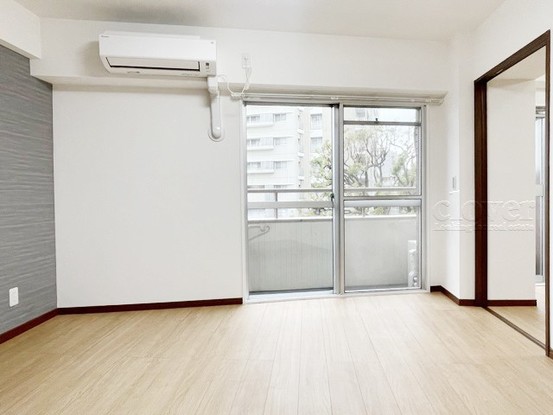 apartment 東京都渋谷区神宮前４丁目11-6　表参道千代田ビル7F