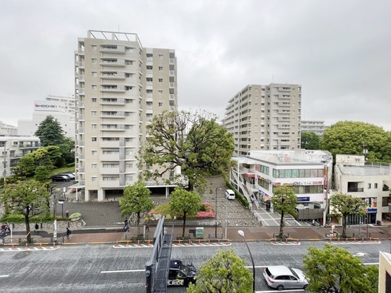 apartment 東京都渋谷区神宮前４丁目11-6　表参道千代田ビル7F