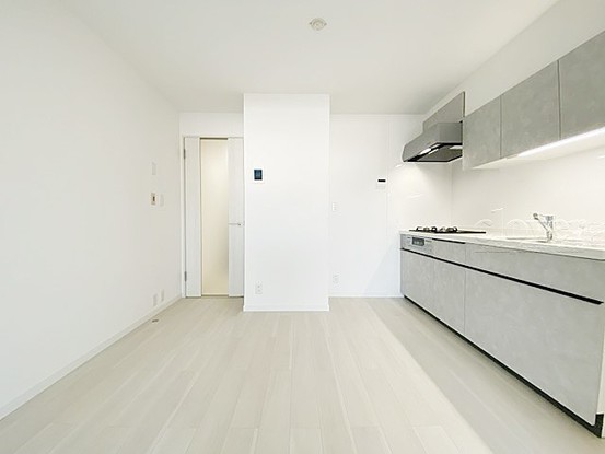 apartment 東京都渋谷区神宮前４丁目11-6　表参道千代田ビル7F