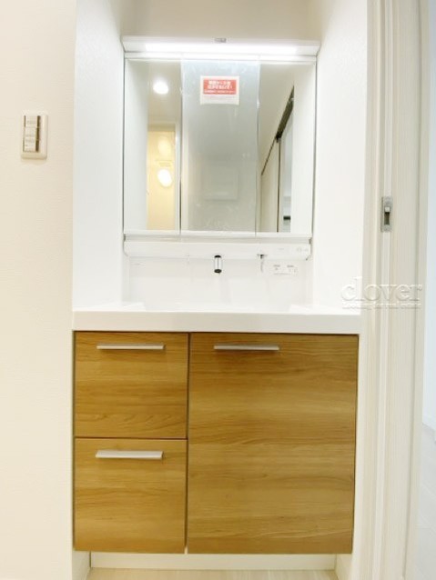 apartment 東京都渋谷区神宮前４丁目11-6　表参道千代田ビル7F