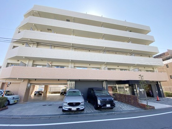 apartment 東京都渋谷区神宮前４丁目11-6　表参道千代田ビル7F