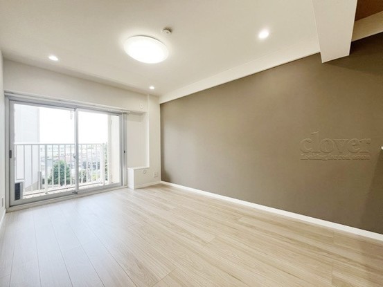 apartment 東京都渋谷区神宮前４丁目11-6　表参道千代田ビル7F