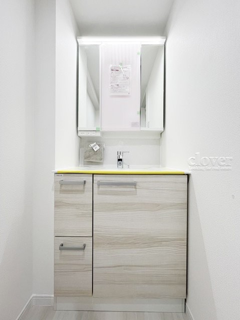 apartment 東京都渋谷区神宮前４丁目11-6　表参道千代田ビル7F