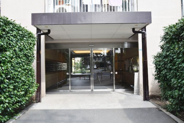 apartment 東京都渋谷区神宮前４丁目11-6　表参道千代田ビル7F