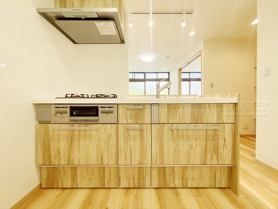 apartment 東京都渋谷区神宮前４丁目11-6　表参道千代田ビル7F