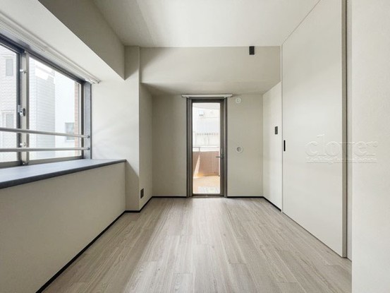 apartment 東京都渋谷区神宮前４丁目11-6　表参道千代田ビル7F