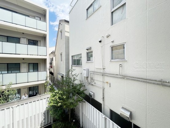 apartment 東京都渋谷区神宮前４丁目11-6　表参道千代田ビル7F