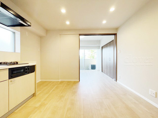 apartment 東京都渋谷区神宮前４丁目11-6　表参道千代田ビル7F