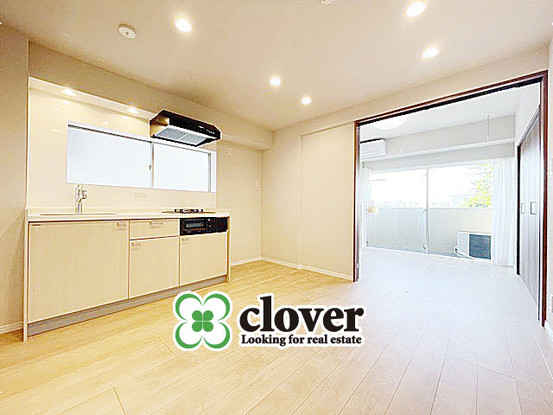 apartment 東京都渋谷区神宮前４丁目11-6　表参道千代田ビル7F